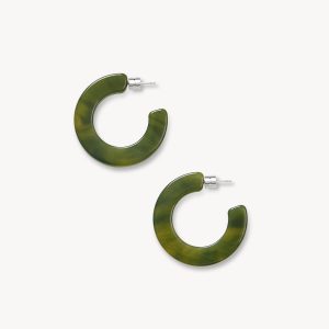 Kate Hoops in Algae