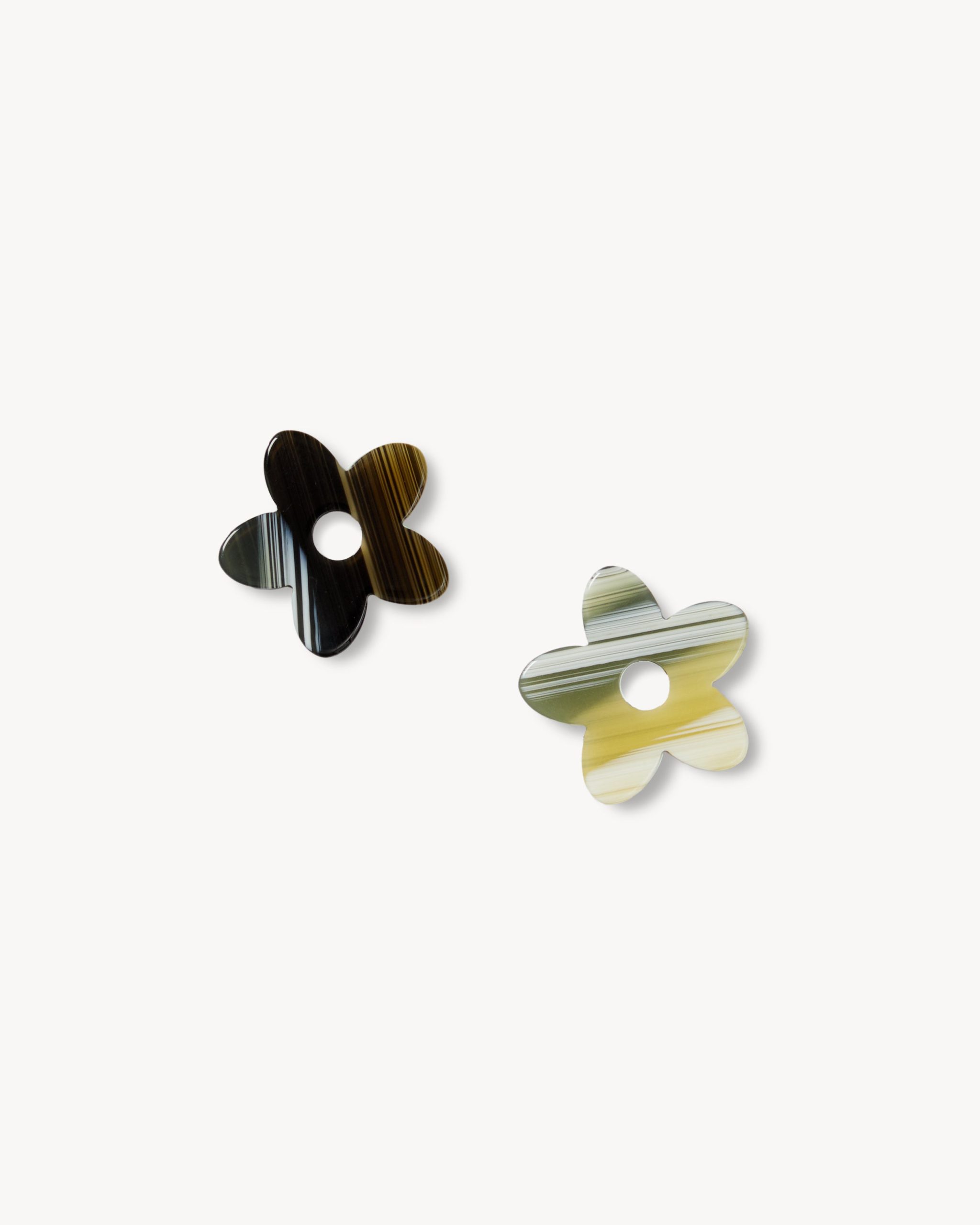 Petite Flower Charms in Horn