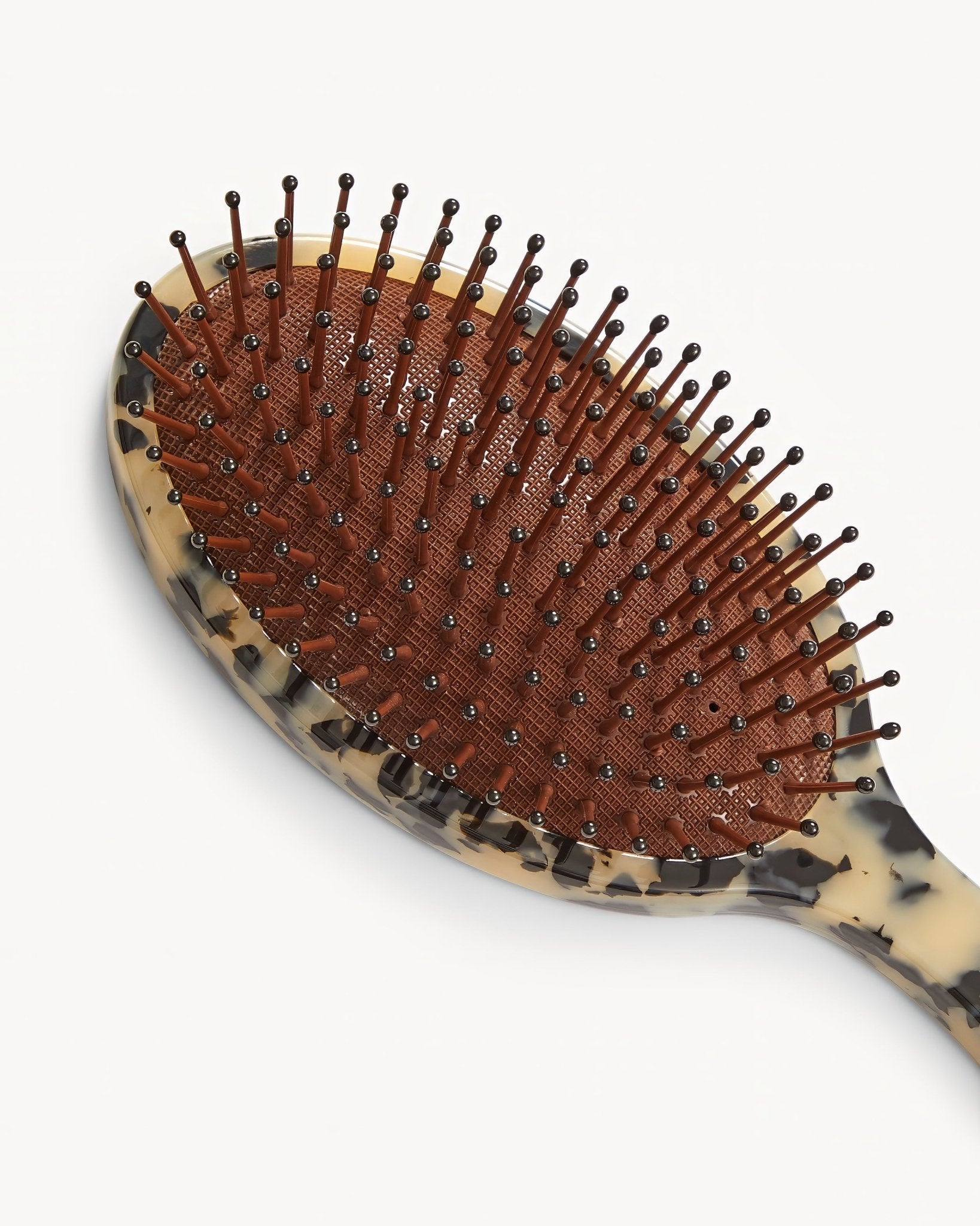 Grande Detangling Hair Brush in Blonde Tortoise - Image 2