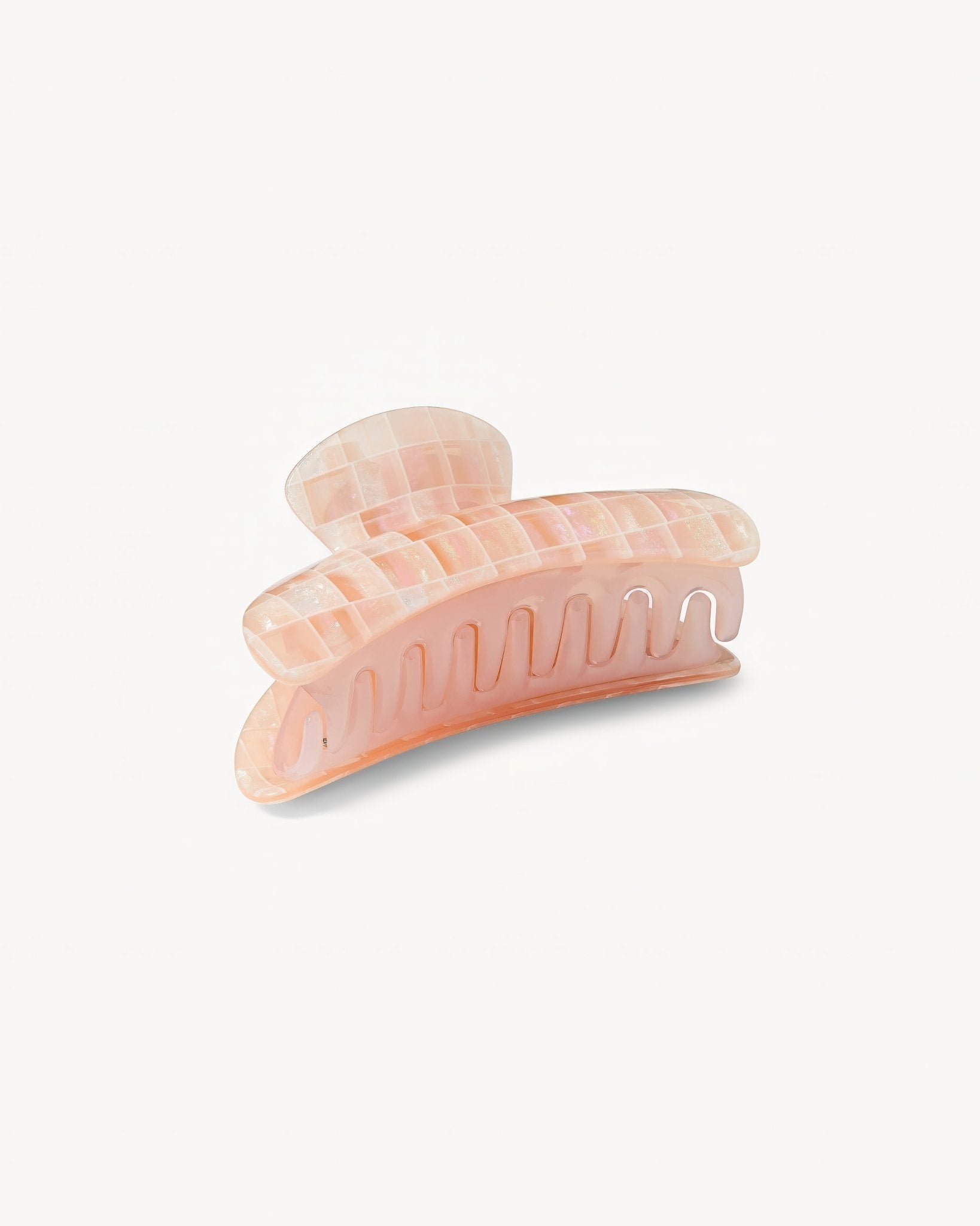Grande Heirloom Claw in Apricot Shell Checker - Image 3
