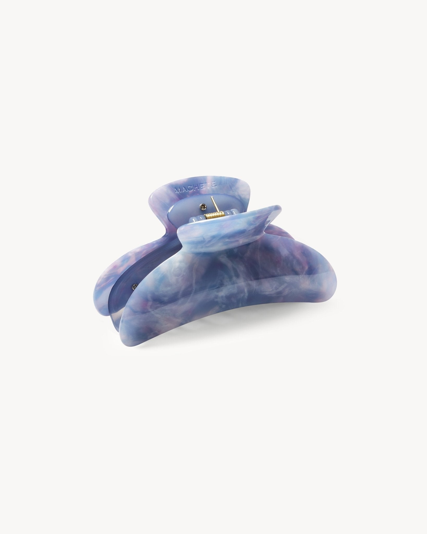 Grande Heirloom Claw in Cosmic Blue - Image 2