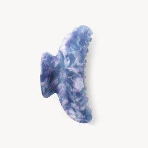 Grande Heirloom Claw in Cosmic Blue
