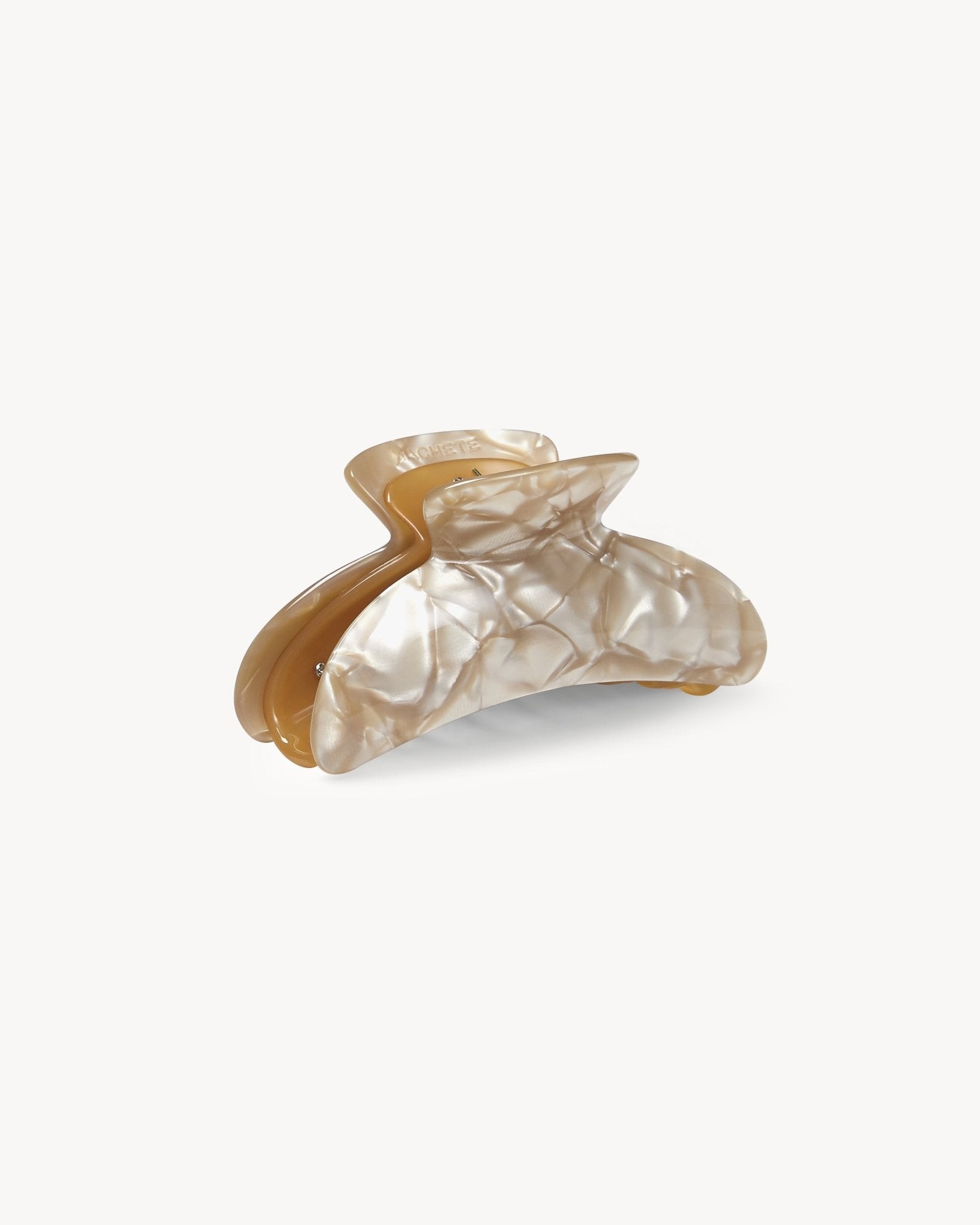 Grande Heirloom Claw in Sand Shell - Image 2