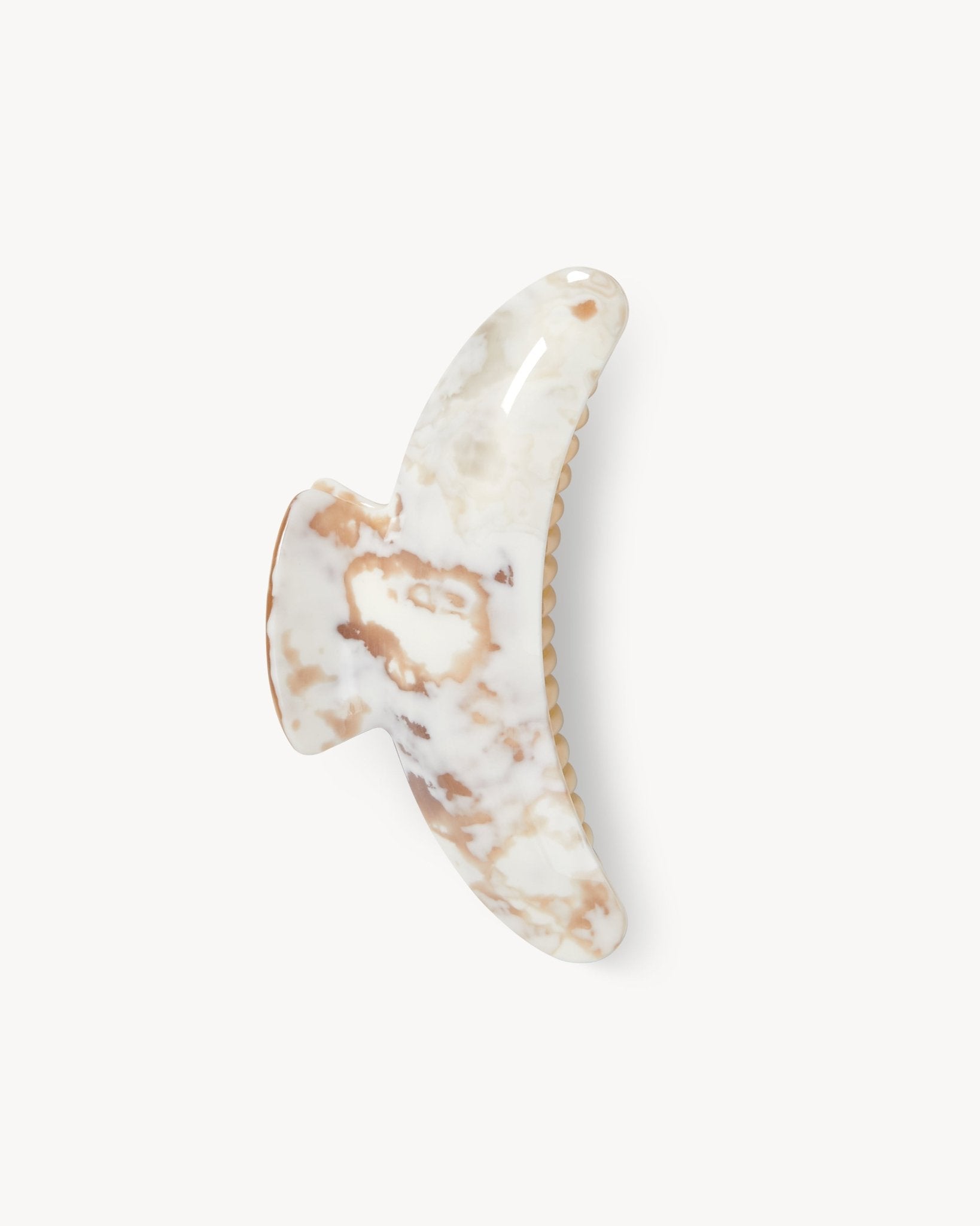 Jumbo Heirloom Claw in Dune