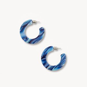 Kate Hoops in Capri