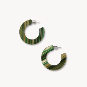 Kate Hoops in Meadow