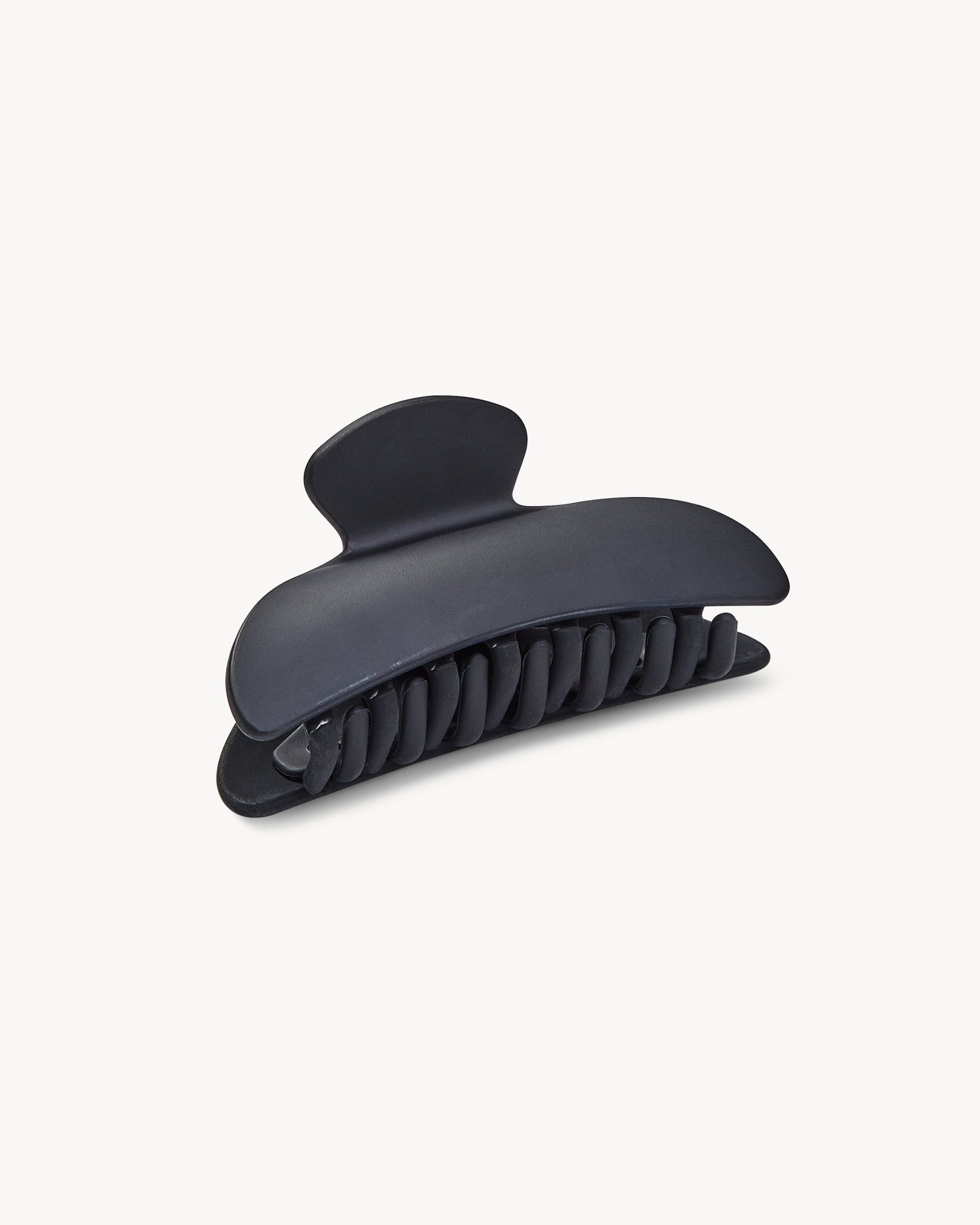 Midi Heirloom Claw in Black Matte - Image 3