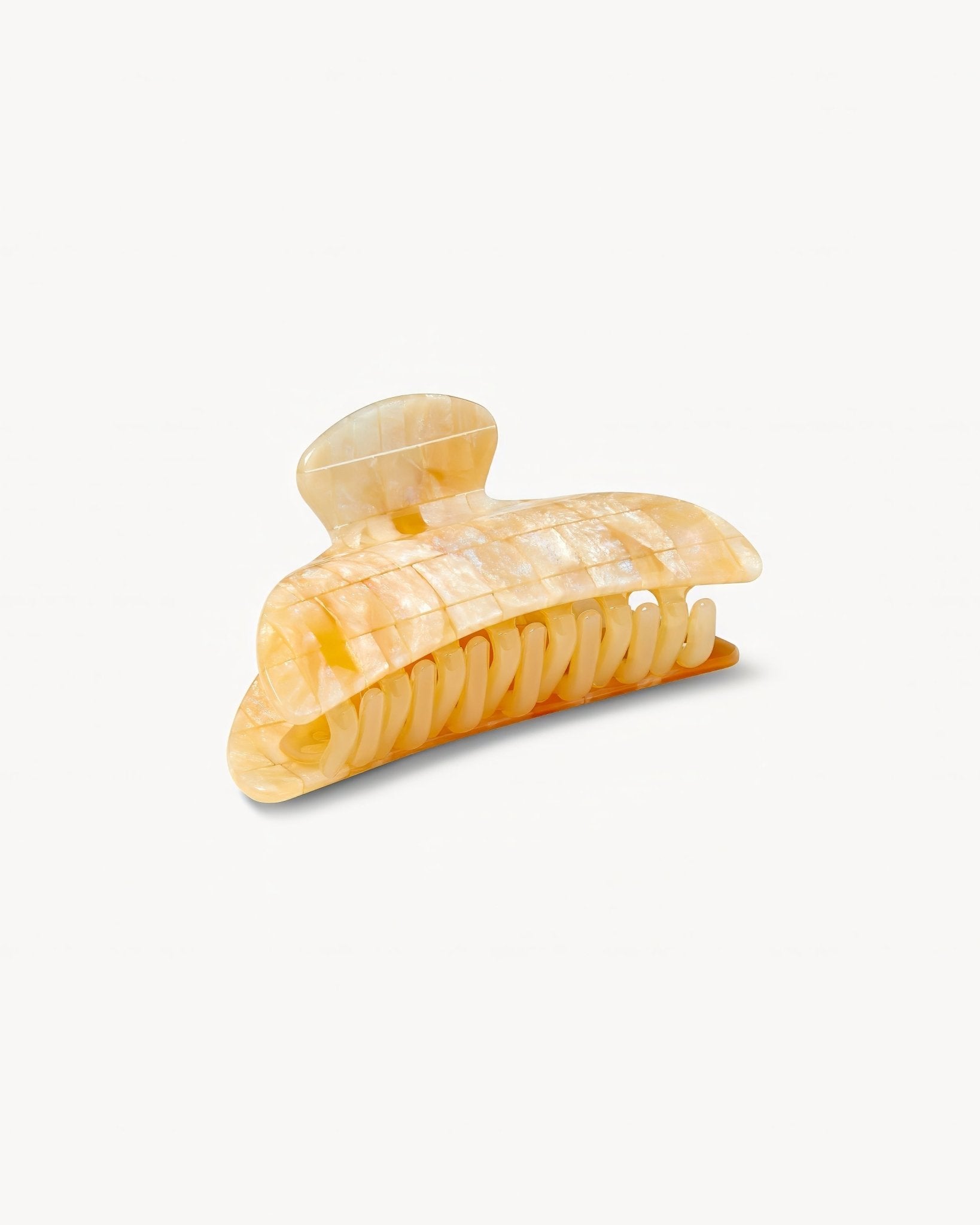 Midi Heirloom Claw in Sea Shell Checker - Image 3
