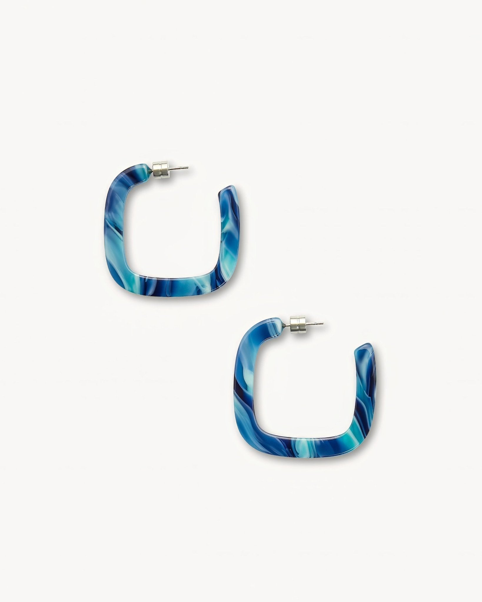 Midi Square Hoops in Capri