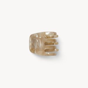 Mini Claw in Sand Shell