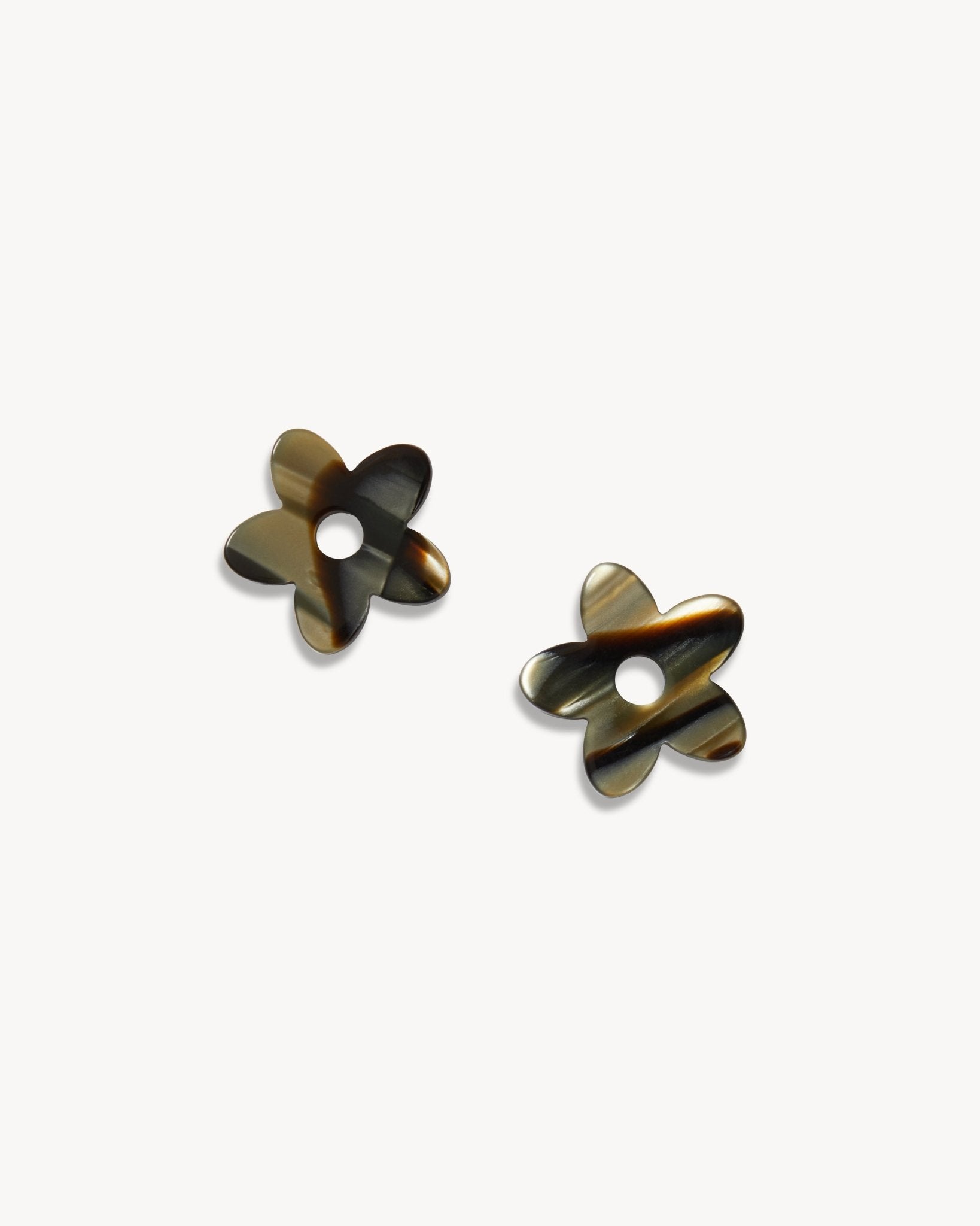 Petite Flower Charms in Midnight Horn