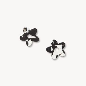 Petite Flower Charms in Noir