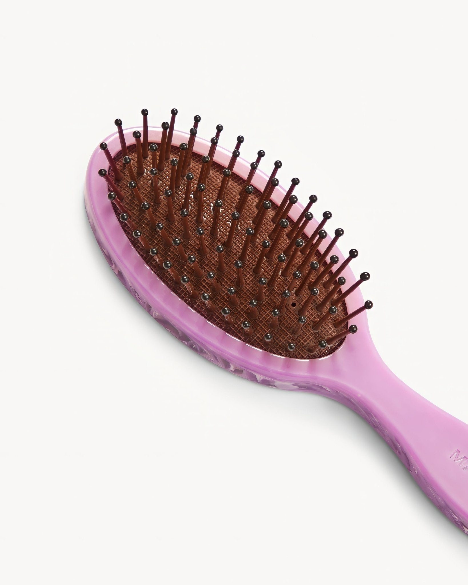 Travel Detangling Hair Brush in Orchid - Image 2