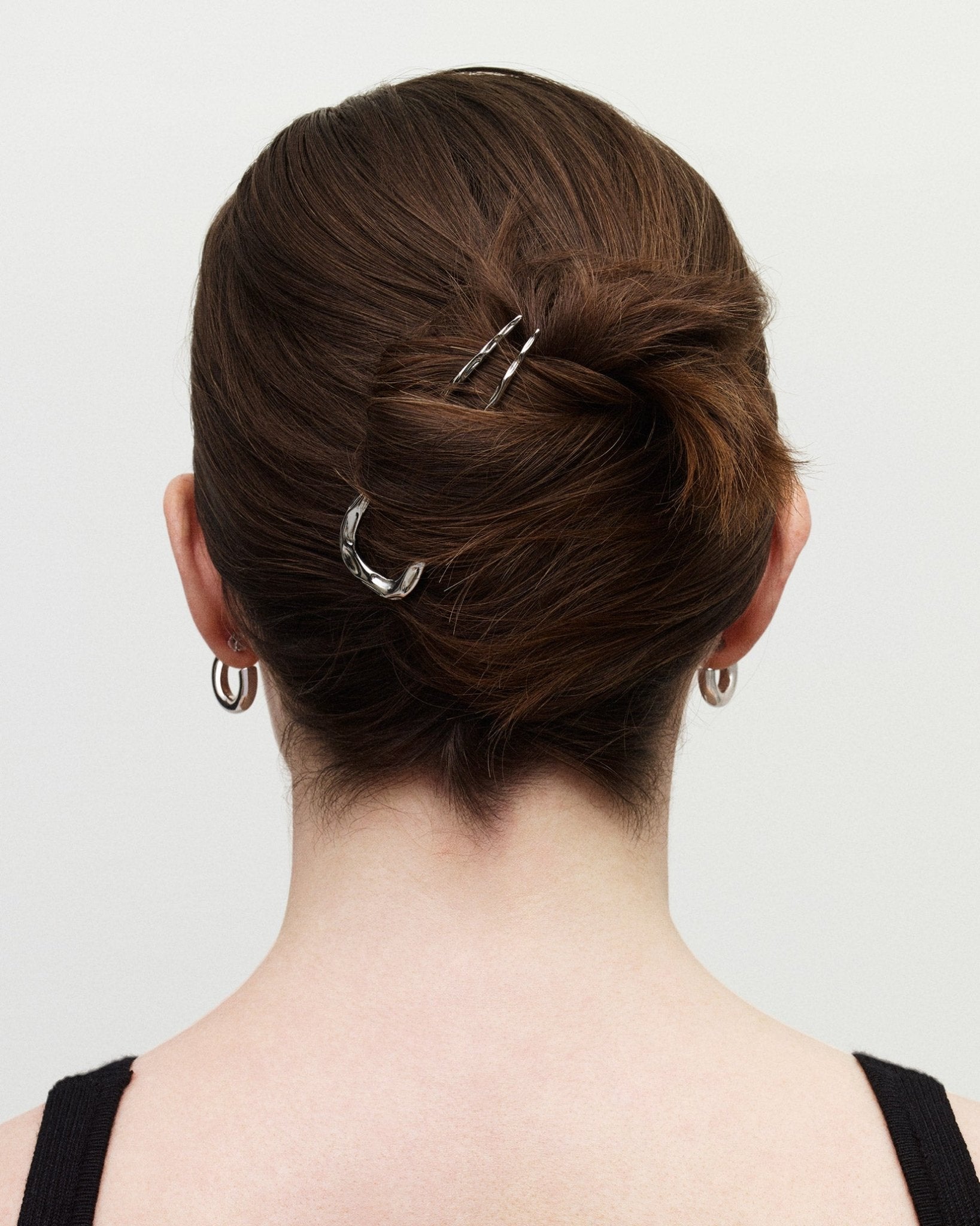Petite Wavy French Hair Pin in Gold - Image 3