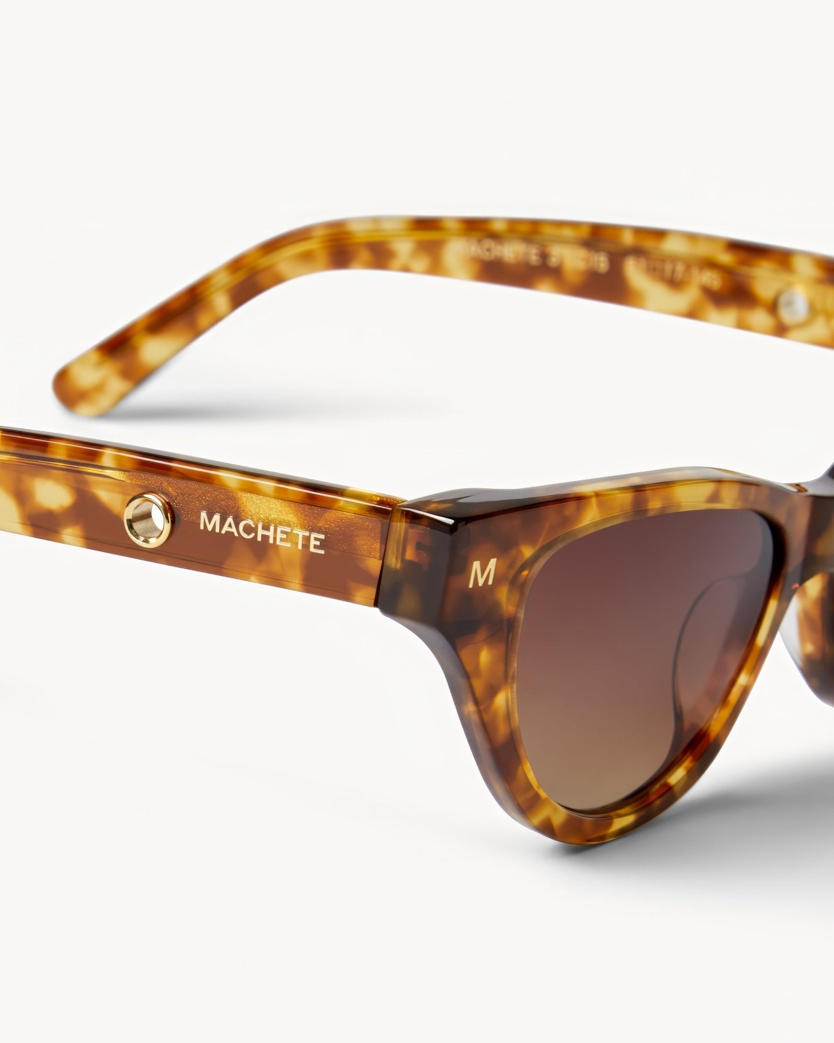 Suzy Sunglasses in Mod Tortoise - Image 2